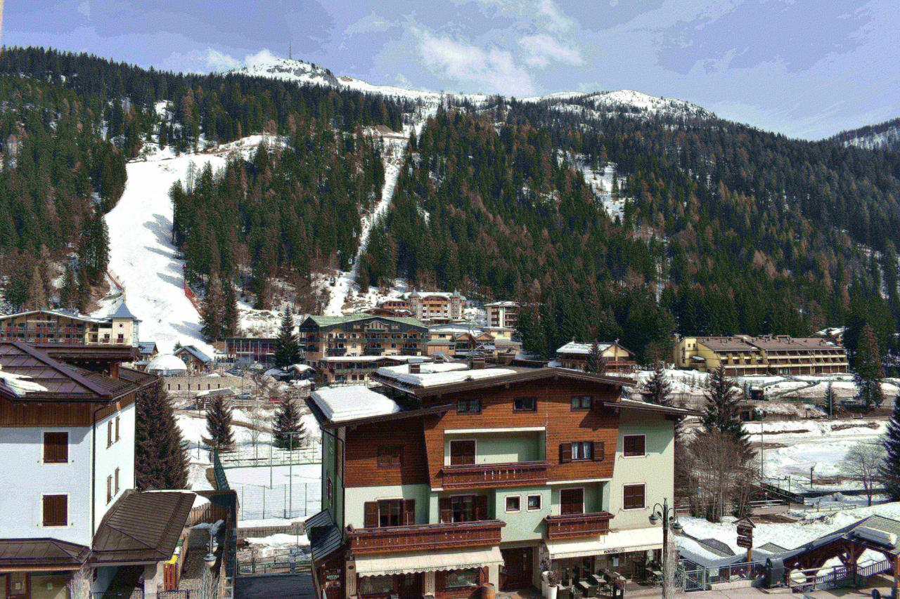 Emerald Studio Apartment Madonna di Campiglio Exterior photo